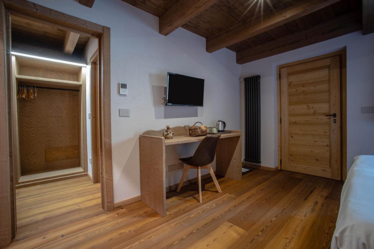 Fleur Des Neiges & Spa - Adults Only Ayas Kültér fotó
