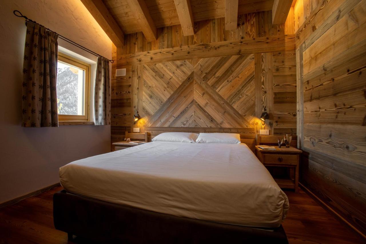 Fleur Des Neiges & Spa - Adults Only Ayas Kültér fotó